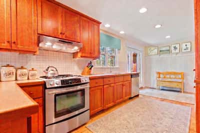 1807 Little Sunapee Road, New London, NH