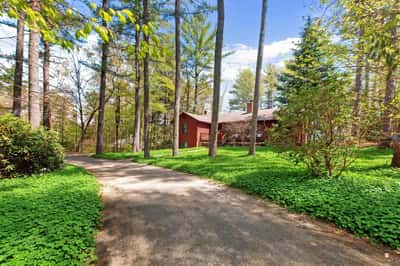 1807 Little Sunapee Road, New London, NH