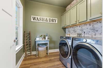 567 Crown Mountain Way, Dahlonega, GA