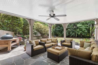 555 Treyburn View, Milton, GA