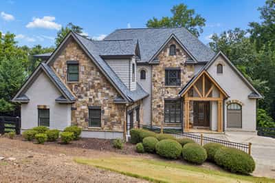 3330 Chimney Point Drive, Cumming, GA