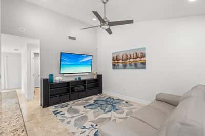 4471 Trails Dr, Sarasota, FL
