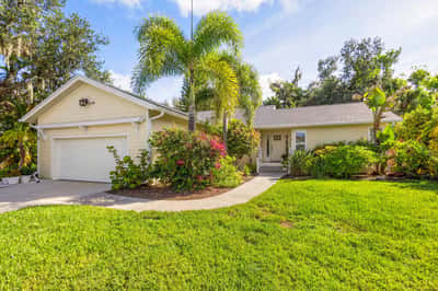 4471 Trails Dr, Sarasota, FL