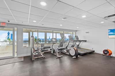603 Longboat Club Rd Unit 202N, Longboat Key, FL