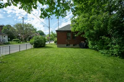 34 Gloucester Grove, Toronto, ON