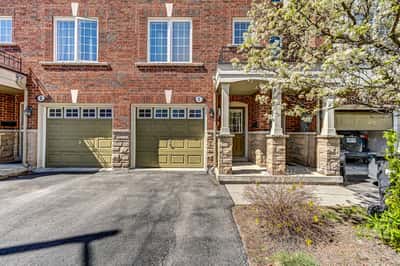 8 Sand Wedge Lane, Brampton, ON