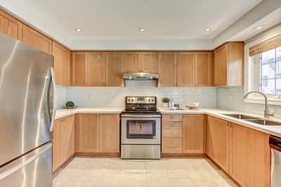 8 Sand Wedge Lane, Brampton, ON