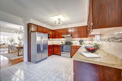 29 Napoleon Dr, Stoney Creek, ON