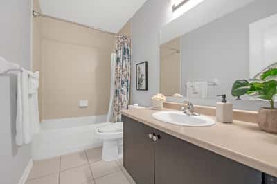 138 Hucknall Rd, Toronto, York University Heights, ON