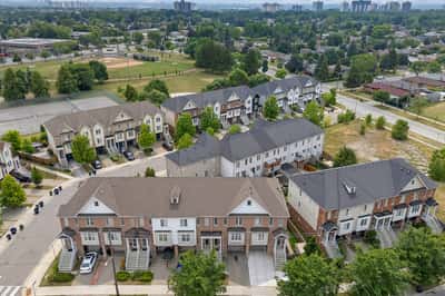 138 Hucknall Rd, Toronto, York University Heights, ON