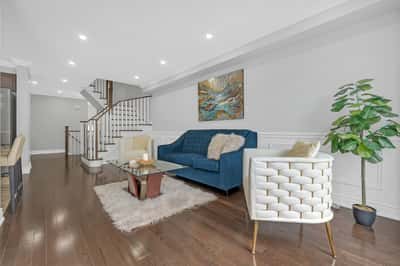 138 Hucknall Rd, Toronto, York University Heights, ON
