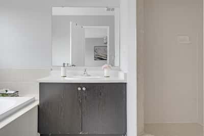 138 Hucknall Rd, Toronto, York University Heights, ON