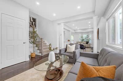 212 Shadow Place, Pickering, ON