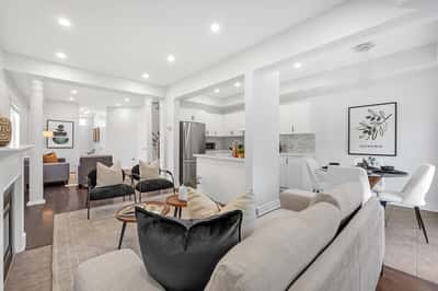 212 Shadow Place, Pickering, ON