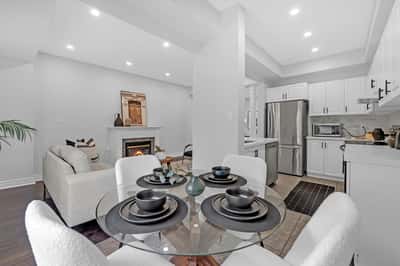 212 Shadow Place, Pickering, ON