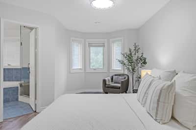 212 Shadow Place, Pickering, ON
