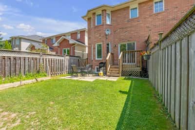 212 Shadow Place, Pickering, ON