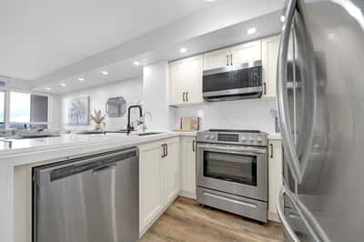 220 Forum Dr,, 1009, Mississauga, ON