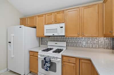 Kitchen with gas range