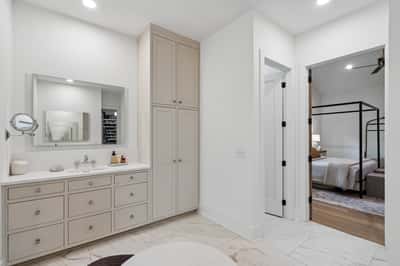 5676 Kennedy Road, Suwanee, GA
