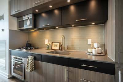 205 Manning Avenue, 408, Toronto, ON
