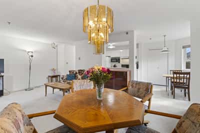 103-1807 Oak Bay Avenue, Victoria, BC