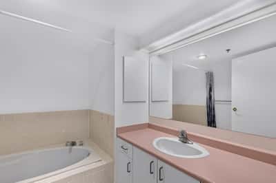 103-1807 Oak Bay Avenue, Victoria, BC