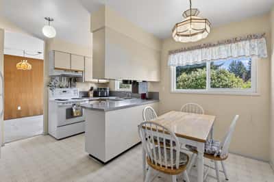 7739 Bruce Gordon Place, Saanichton, BC