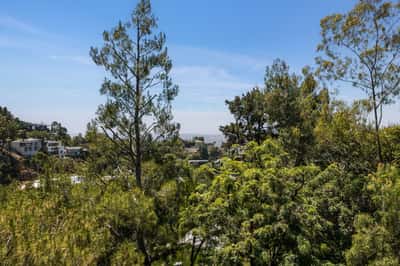 9234 Kinglet Drive, Los Angeles, CA