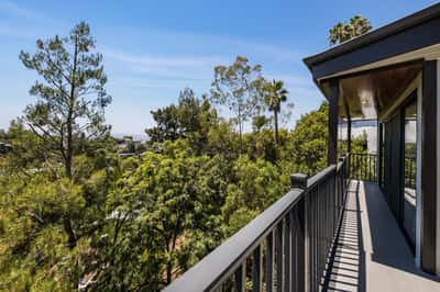 9234 Kinglet Drive, Los Angeles, CA