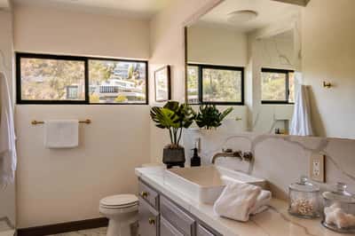 9234 Kinglet Drive, Los Angeles, CA