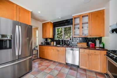 16177 Alcima Ave, Pacific Palisades, CA