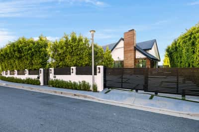 3915 Vista Linda Drive, Encino, CA