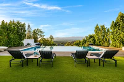 3915 Vista Linda Drive, Encino, CA