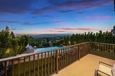 3915 Vista Linda Drive, Encino, CA