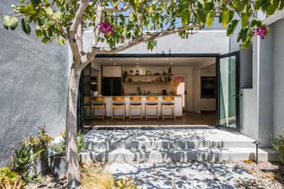 12507 Westminster Avenue, Los Angeles, CA