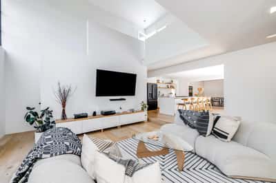 12507 Westminster Avenue, Los Angeles, CA