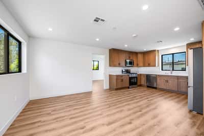 5954 Simpson Avenue, Valley Village, CA