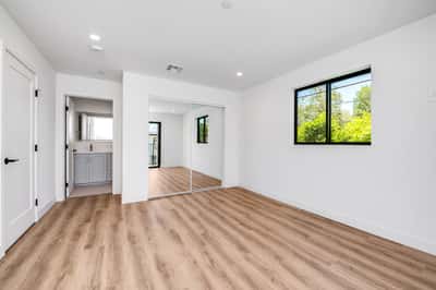 5954 Simpson Avenue, Valley Village, CA