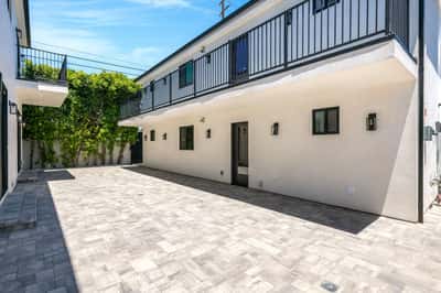 5954 Simpson Avenue, Valley Village, CA