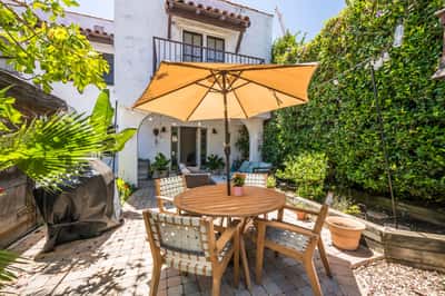 8447 - 8449 4th Street, Los Angeles, CA