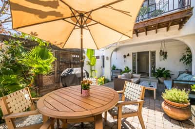 8447 - 8449 4th Street, Los Angeles, CA
