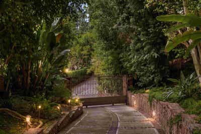 9911 Tower Lane, Beverly Hills, CA