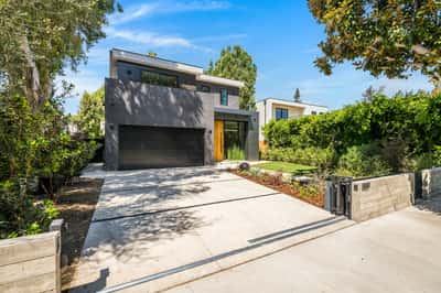 3831 Mound View Avenue, Studio City, CA