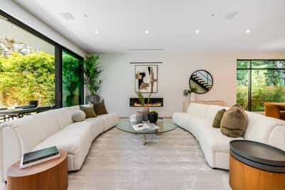 3831 Mound View Avenue, Studio City, CA