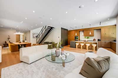 3831 Mound View Avenue, Studio City, CA
