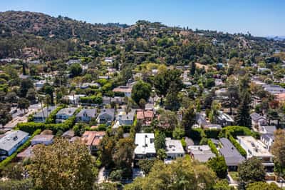 3831 Mound View Avenue, Studio City, CA