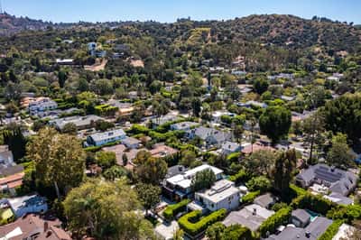 3831 Mound View Avenue, Studio City, CA
