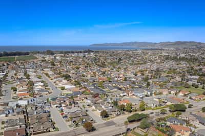 1955 Capistrano Ct, Grover Beach, CA