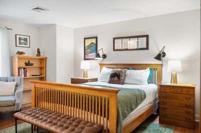 33 Indian Point Road, Hebron, NH